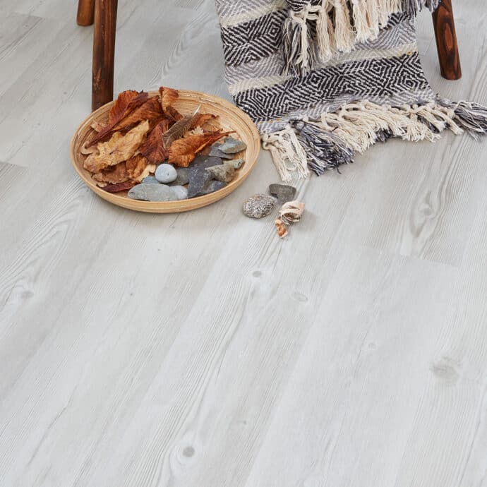 Scandinavian Pine NT x