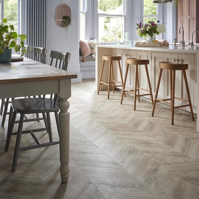 Pale Oak Chevron CVR x